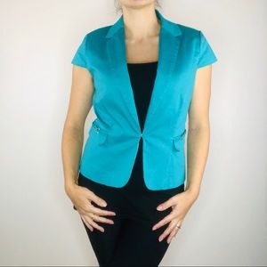 7th Avenue blue fitted blazer, size 6.